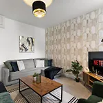 Tatil Evi Sleek And Stylish Abode - Parking *