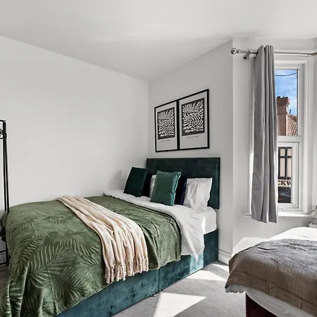 Sleek And Stylish Abode - Parking * Bristol