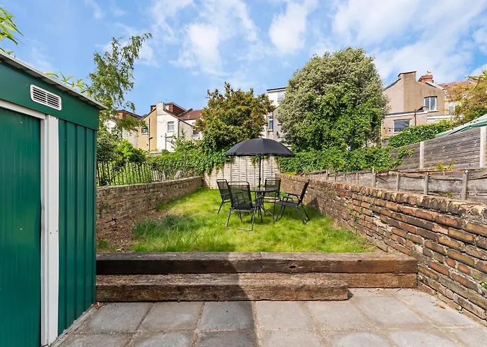 Sleek And Stylish Abode - Parking Casa de Férias
